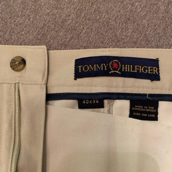 Tommy Hilfiger men’s chinos - Picture 3 of 4